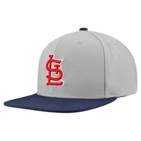 Men's Mitchell & Ness Gray St. Louis Cardinals Cooperstown Collection Basic Flip Snapback Hat