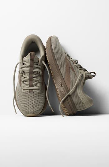 Revel 7 Hybrid Running Shoe