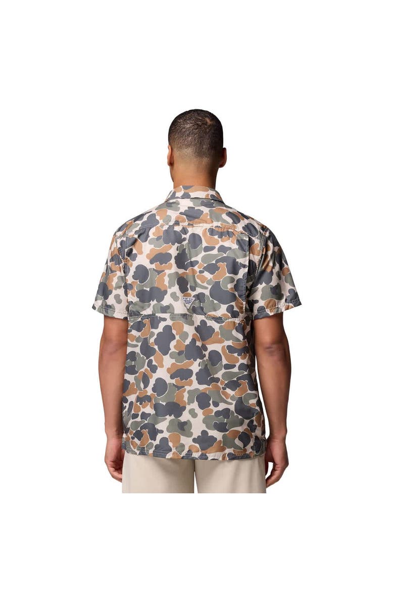 Men's Columbia Camo Tennessee Volunteers Super Slack Tide Omni-Wick Button-Up Shirt, Alternate, color, Camo