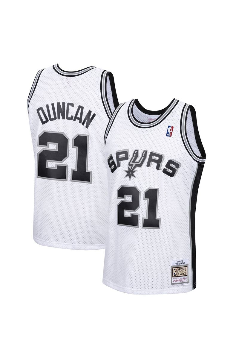 Mitchell & Ness Men's Mitchell & Ness Tim Duncan White San Antonio Spurs Hardwood Classics Swingman Jersey, Alternate, color,