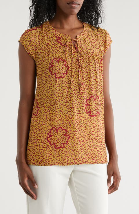 Flounce Back Split Neck Top