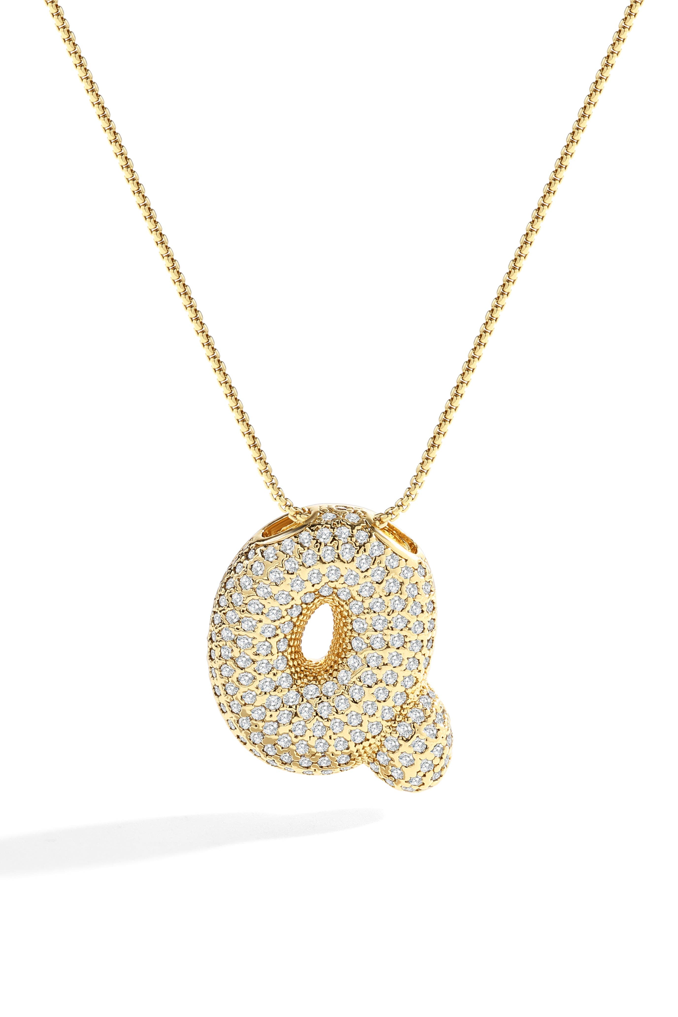 18k Gold / Letter Q