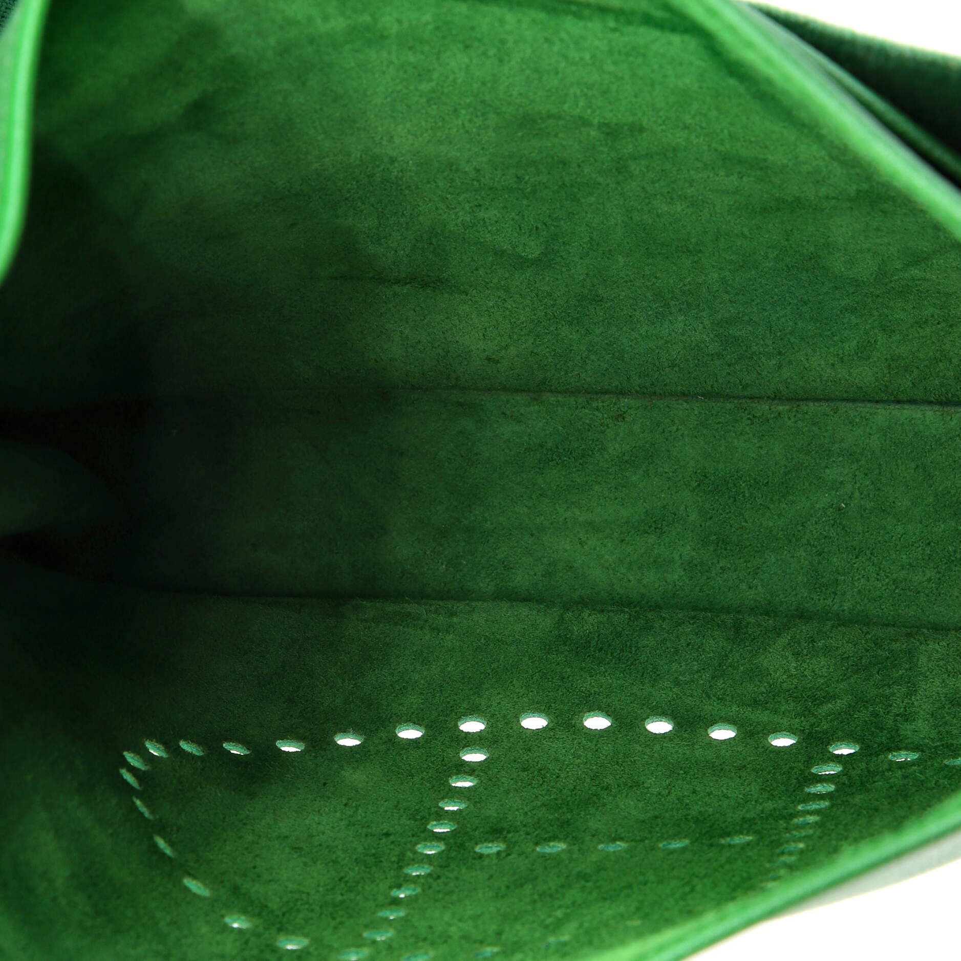 Pre-Owned Hermes Evelyne Bag Gen III Epsom PM, Alternate, color, Vert Clair