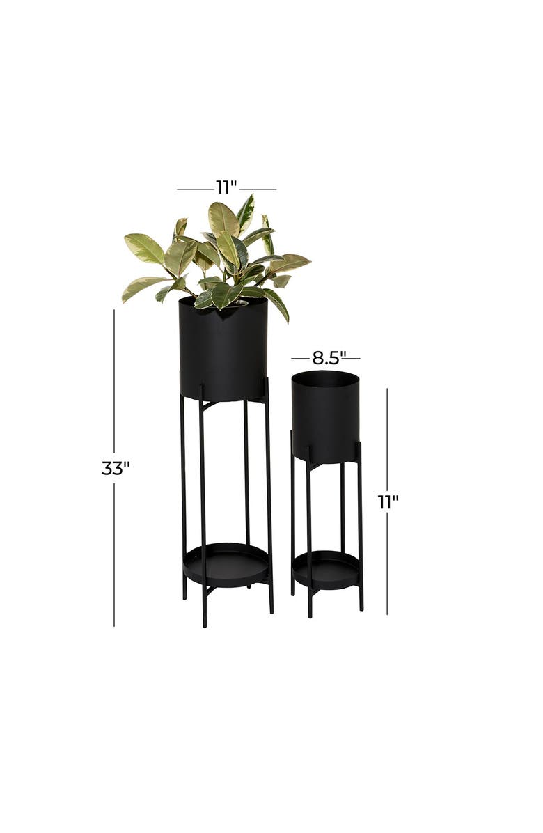 VIVIAN LUNE HOME Black Round Metal Planters - Set of 2, Alternate, color, 