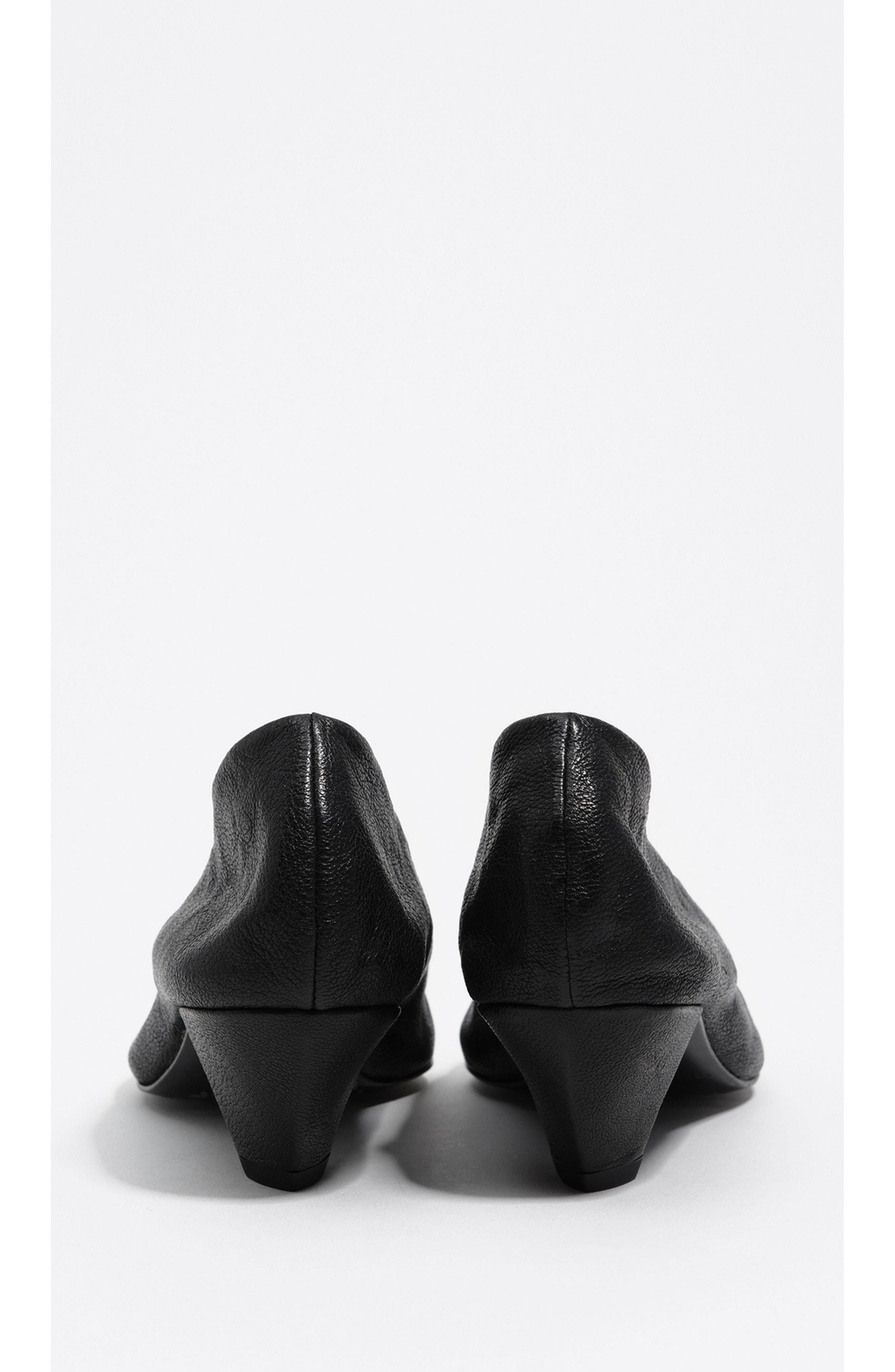 Bimba y Lola Leather Mid-Heel Pump, Alternate, color, 