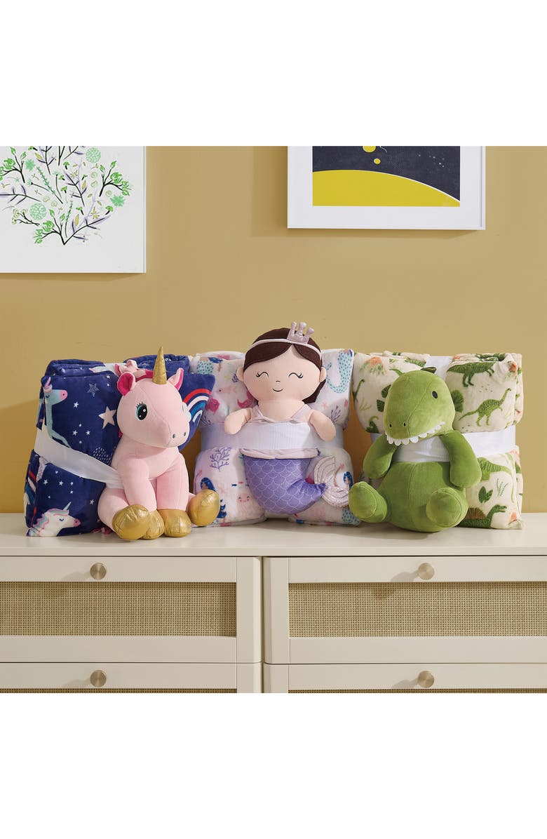 VCNY HOME Travel Throw Blanket, Accent Pillow & Stuffed Toy Set, Alternate, color, Green