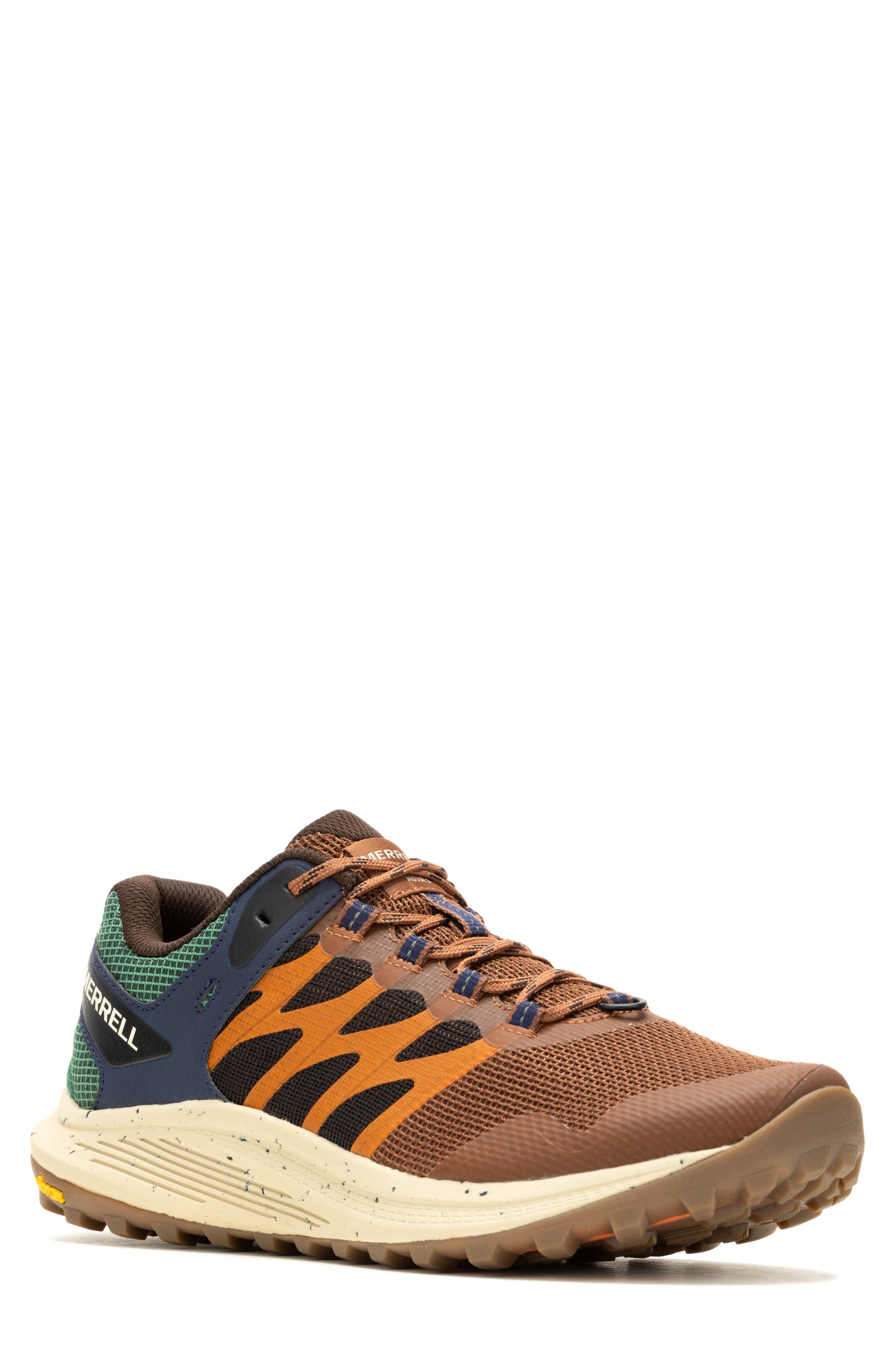 Nova 3 Trail Sneaker