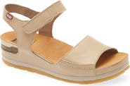 On Foot Cynara Platform Sandal