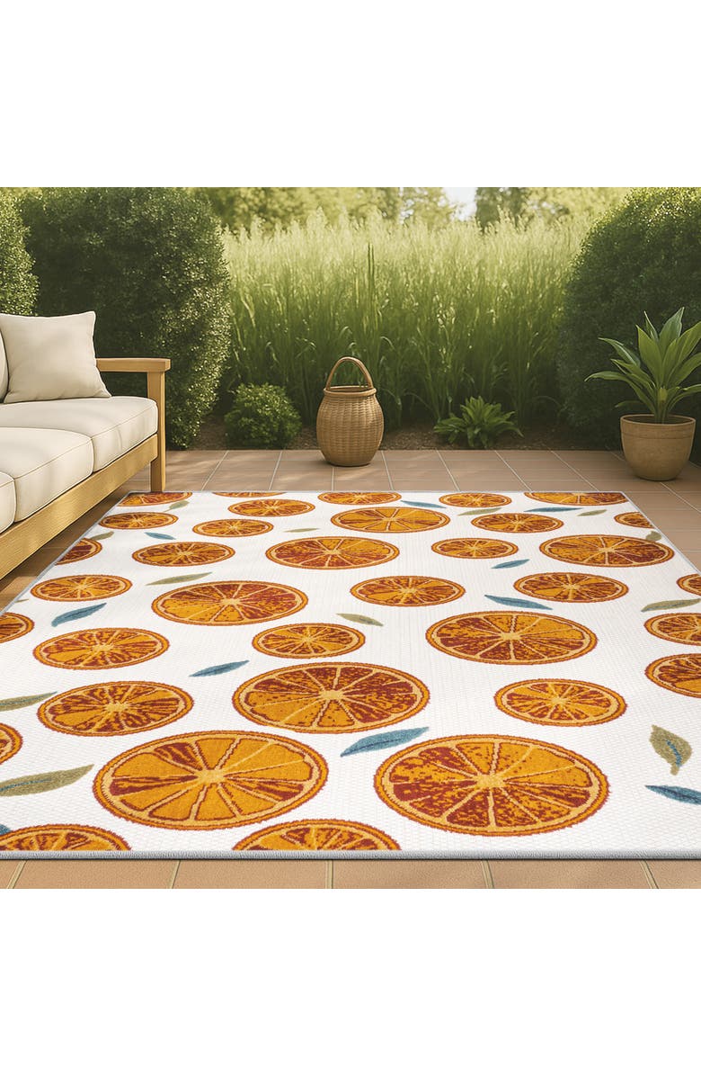JONATHAN Y Aranciata Citrus Slice High-Low Indoor/Outdoor Area Rug, Alternate, color, Orange/Cream