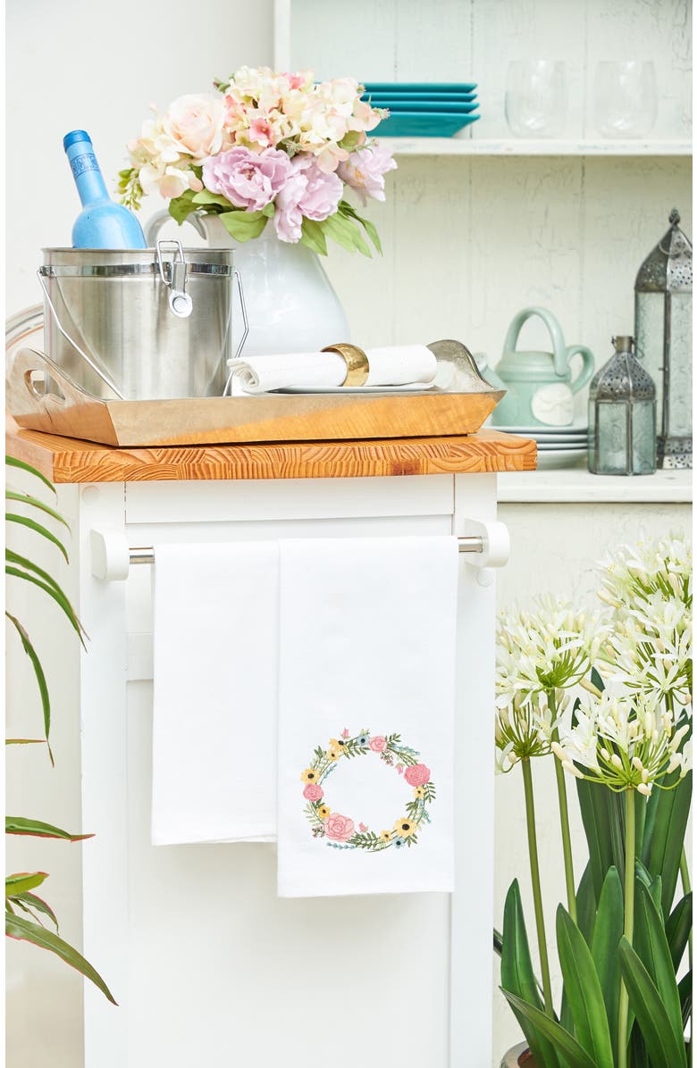 C&F Home Spring Bloom Wreath Towel, Alternate, color, Green