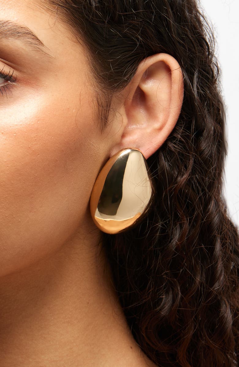 Shashi Madrid Large Stud Earrings, Alternate, color, Gold