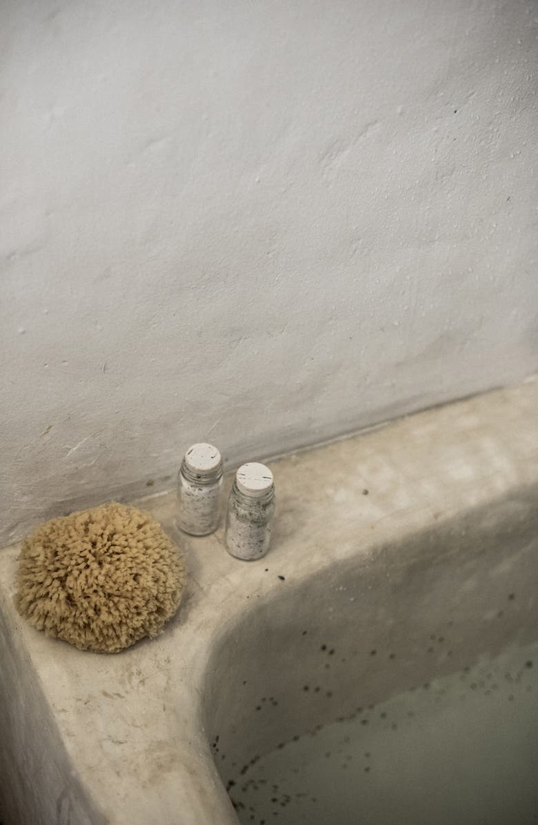 well kept Bath Milk, Alternate, color, Soothe