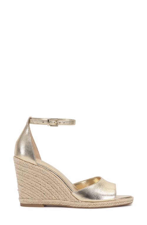 Vince Camuto Felyn Metallic Platform Sandal Women In Egyptian Gold