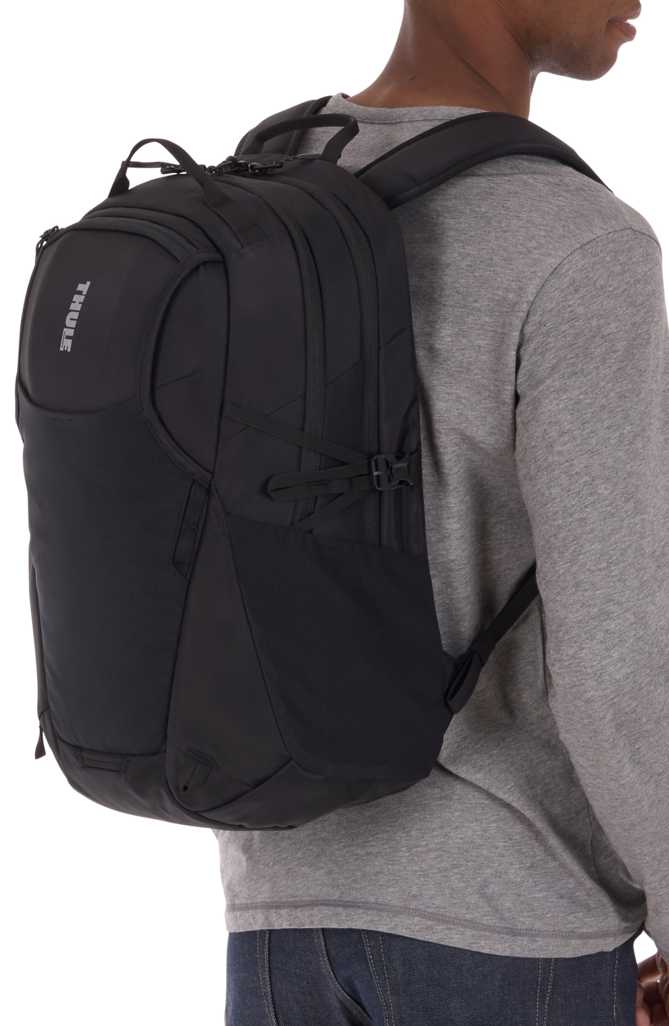 Thule Enroute 26-Liter Backpack, Alternate, color, Black