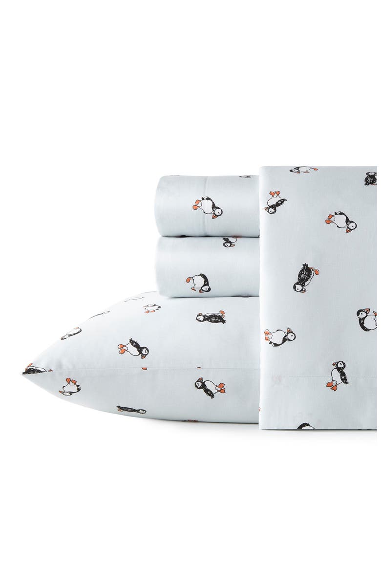 Puffin Paradise 200 Thread Count Cotton Percale Sheet Set, Main, color, LIGHT PASTEL BLUE