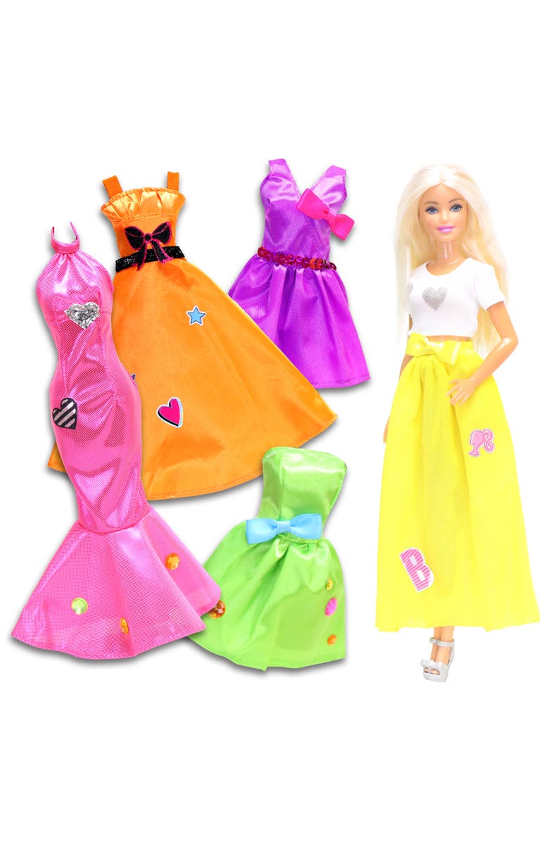Barbie Be a Fashion Designer Doll Dress Up Kit, 5 Outfits, Alternate, color, Multicolored