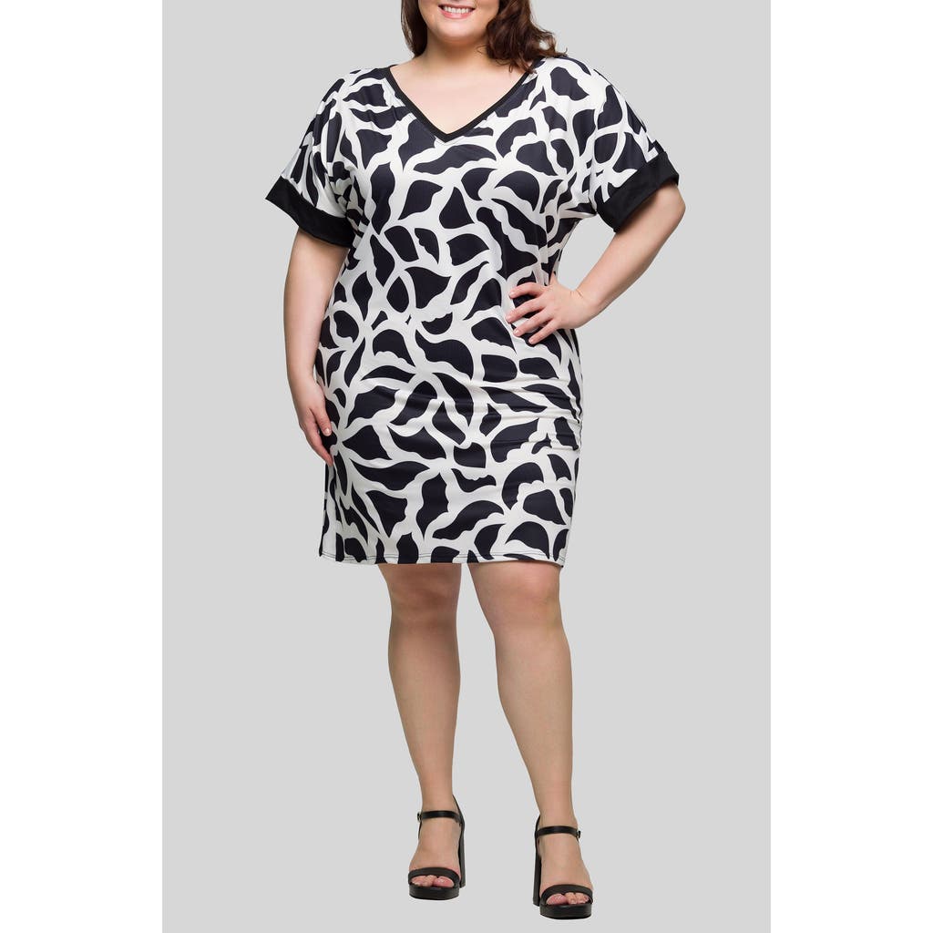 24seven Comfort Apparel Plus Size Short Sleeve Knee Length T Shirt Dress In White Multi