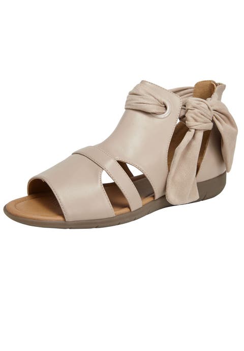 The Annika Shootie (Wide Widths Available)