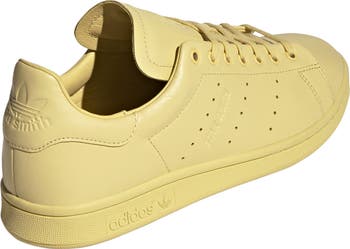 Gender Inclusive Stan Smith Lux Sneaker