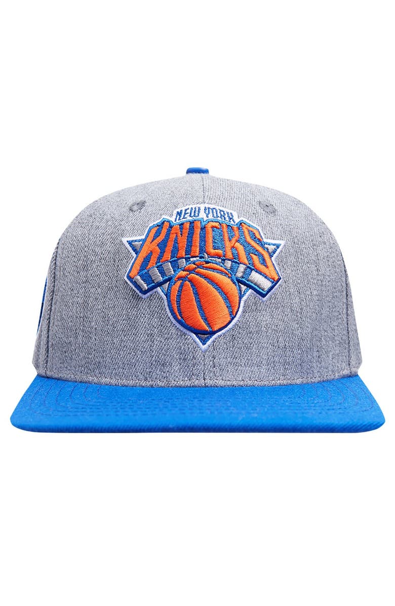 PRO STANDARD Men's Pro Standard Gray/Blue New York Knicks Classic Logo Two-Tone Snapback Hat, Alternate, color, 