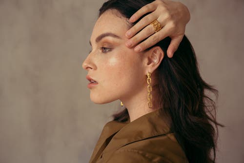 Zarux Modern Day Drop Earrings In Gold