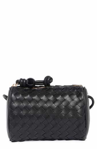 URBAN EXPRESSIONS HANDBAGS Woven Faux Leather Crossbody Bag