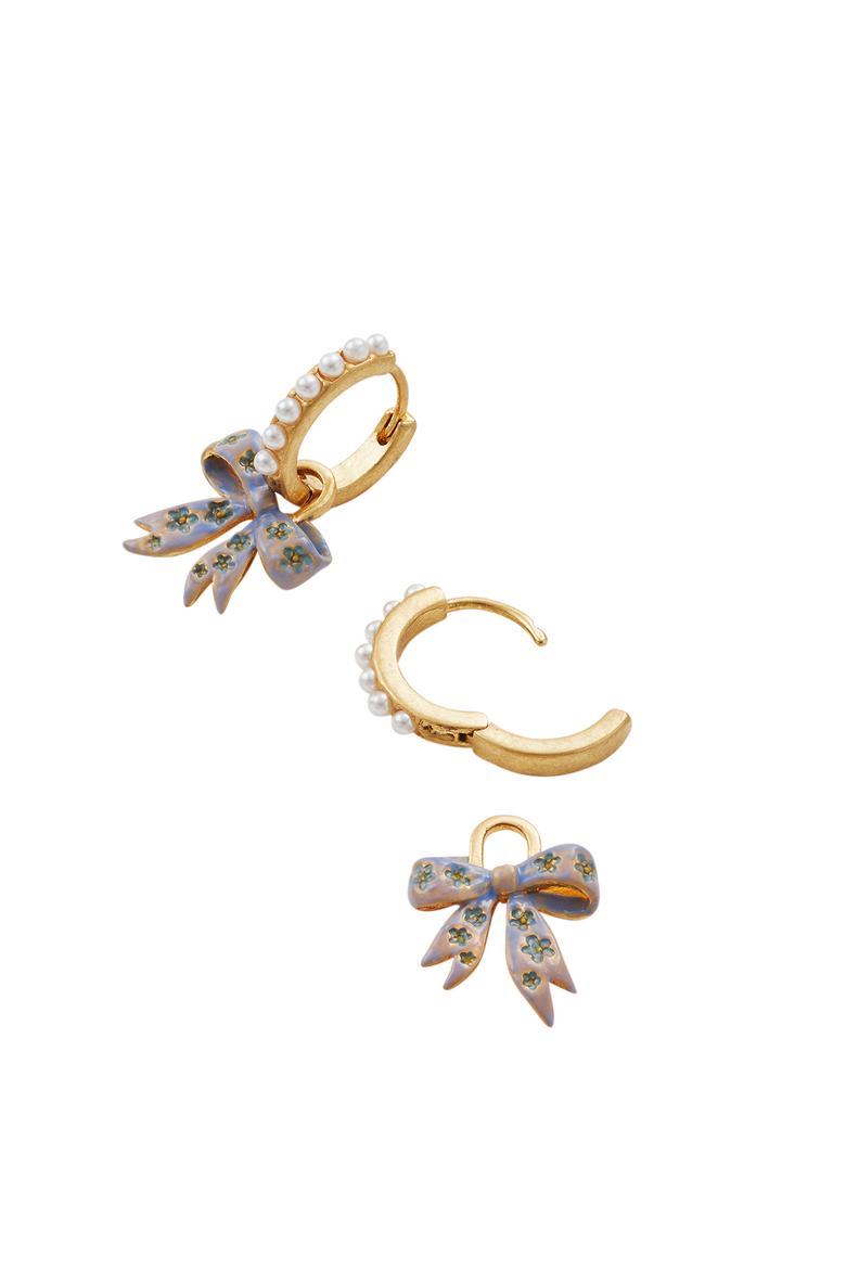 Forget Me Not Bow Huggie Earrings, Alternate, color, Gold