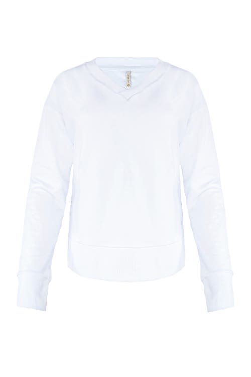 Helen Jon V-neck Pullover In White