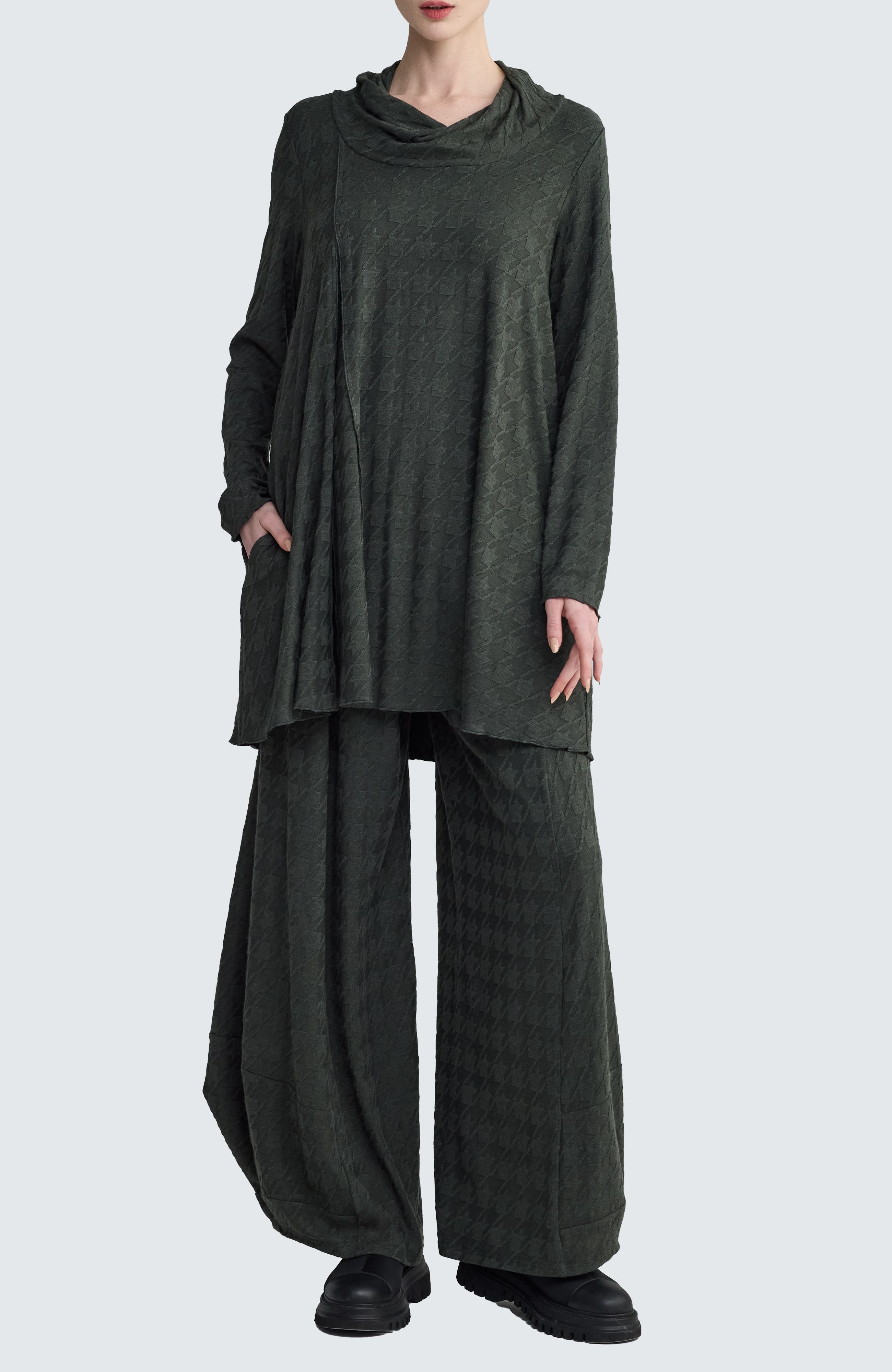 Sylra Pleated Tunic - image 4