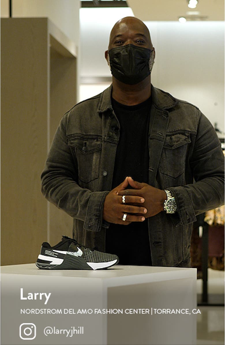 Metcon 8 Training Shoe, sales video thumbnail