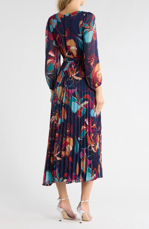 Sandra Darren Pleated Long Sleeve Maxi Dress In Multi