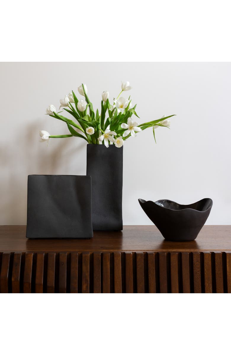 Dumae Rue Wide Vase, Alternate, color, Raw Noir