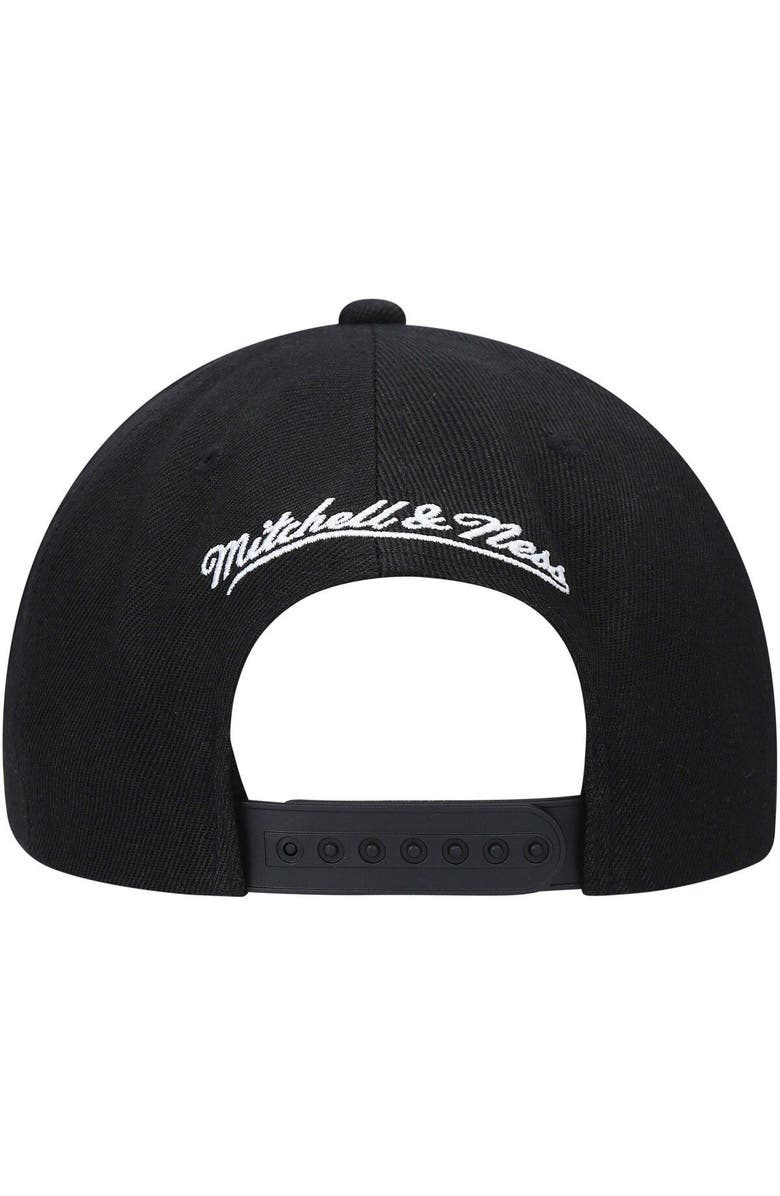 Mitchell & Ness Men's Mitchell & Ness Black Los Angeles Lakers Area Code Snapback Hat, Alternate, color, 