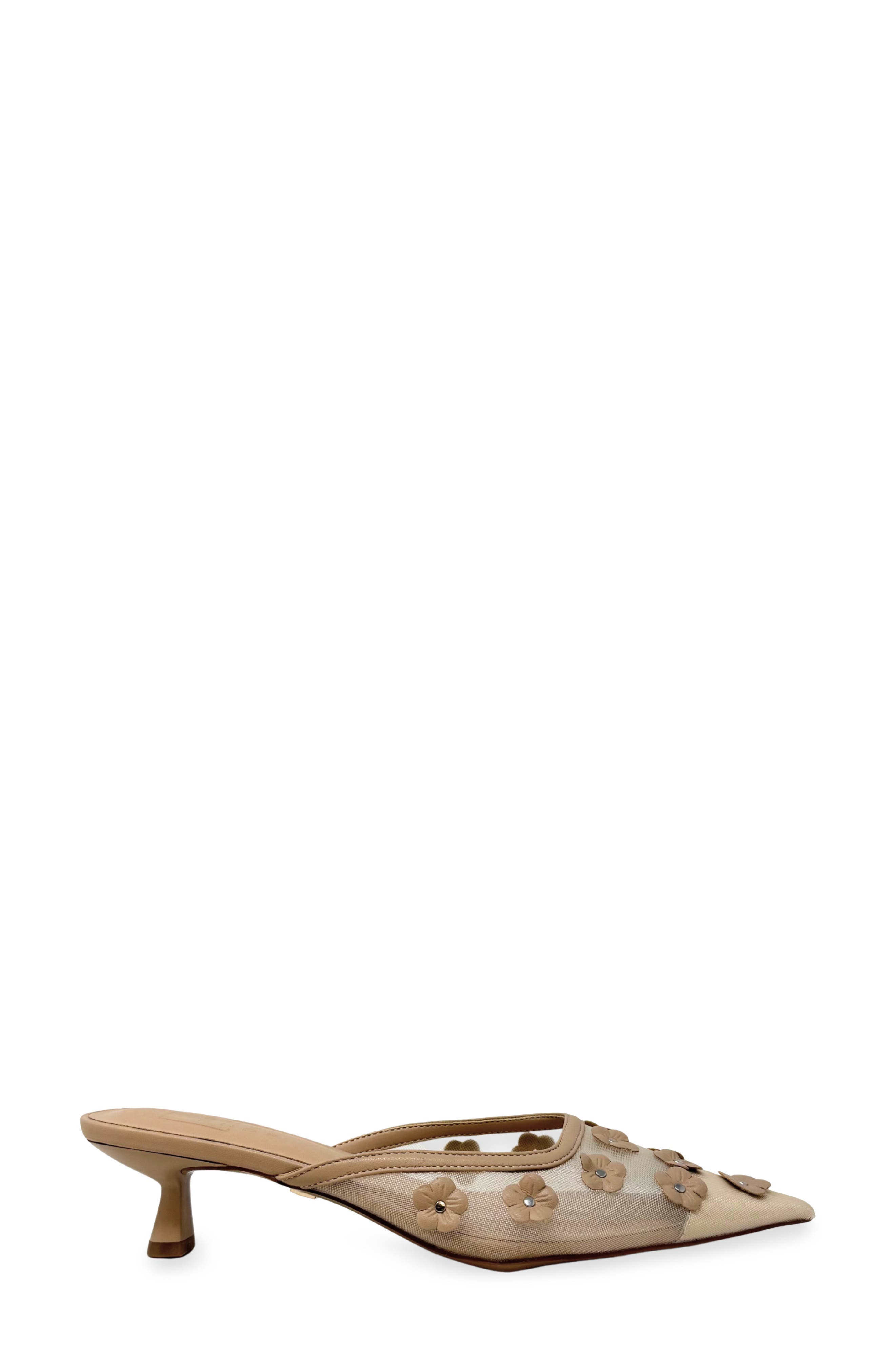 Norma Mule, Alternate, color, NUDE