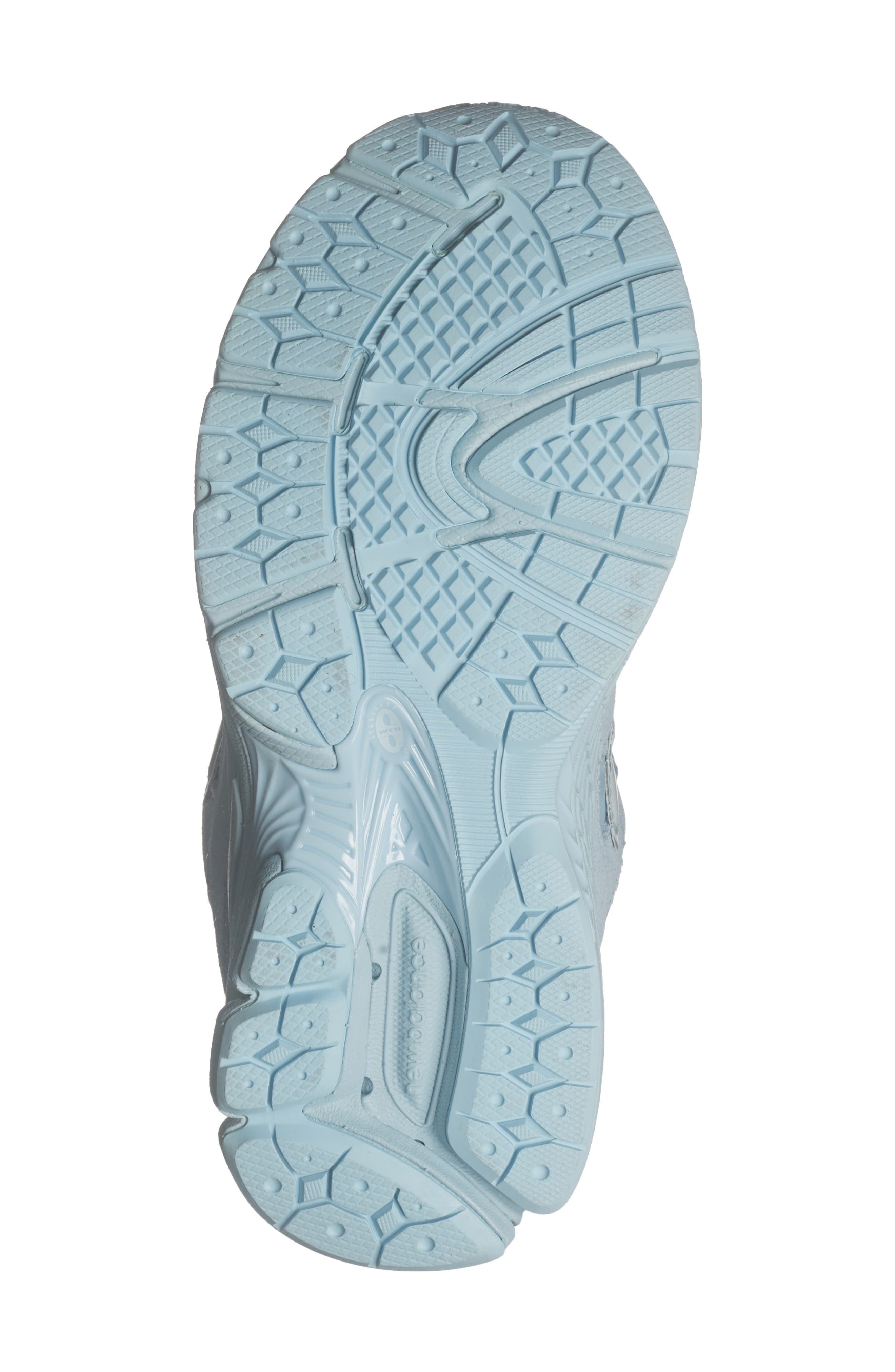 New Balance Kids' 2002 Sneaker, Alternate, color, Light Chrome Blue/ Ice Blue