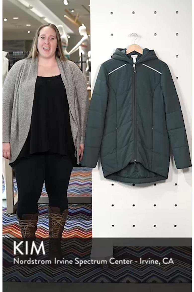 Daphne Hooded Puffer Jacket video