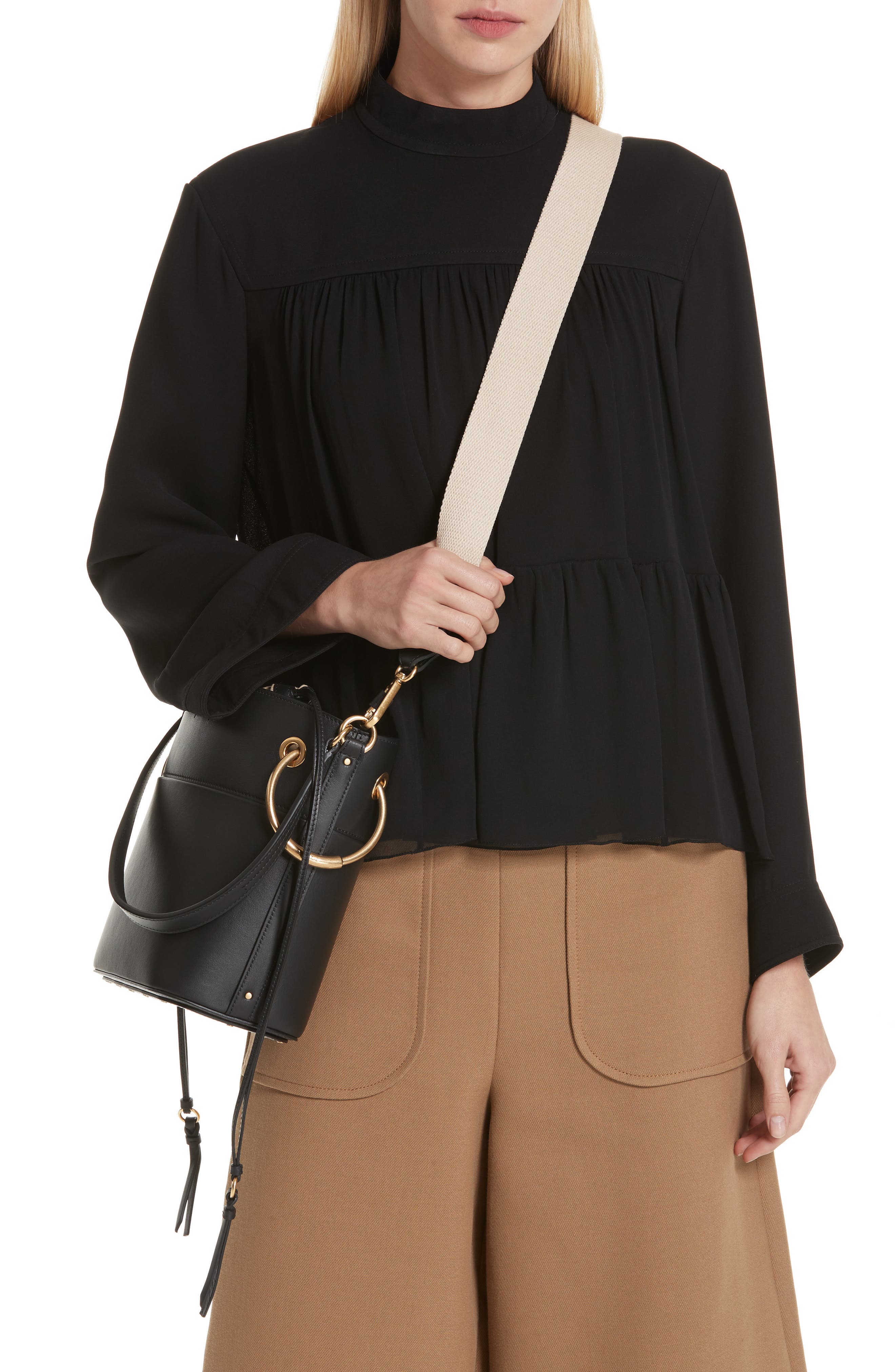 Chloé Roy Small Leather Bucket Bag, Alternate, color, 