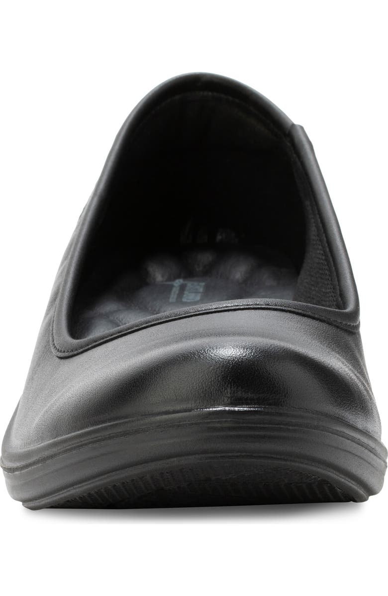 Eastland Belinda Wedge Pump, Alternate, color, Black