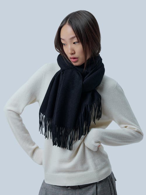 Gobi Cashmere Wide Fringe Scarf In Black
