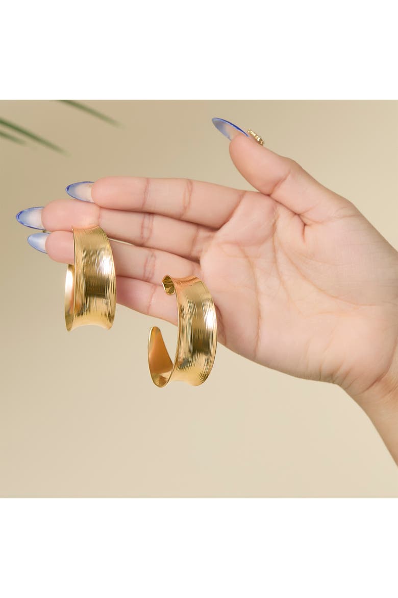 Sculptural Statement Earrings, Alternate, color, Gold
