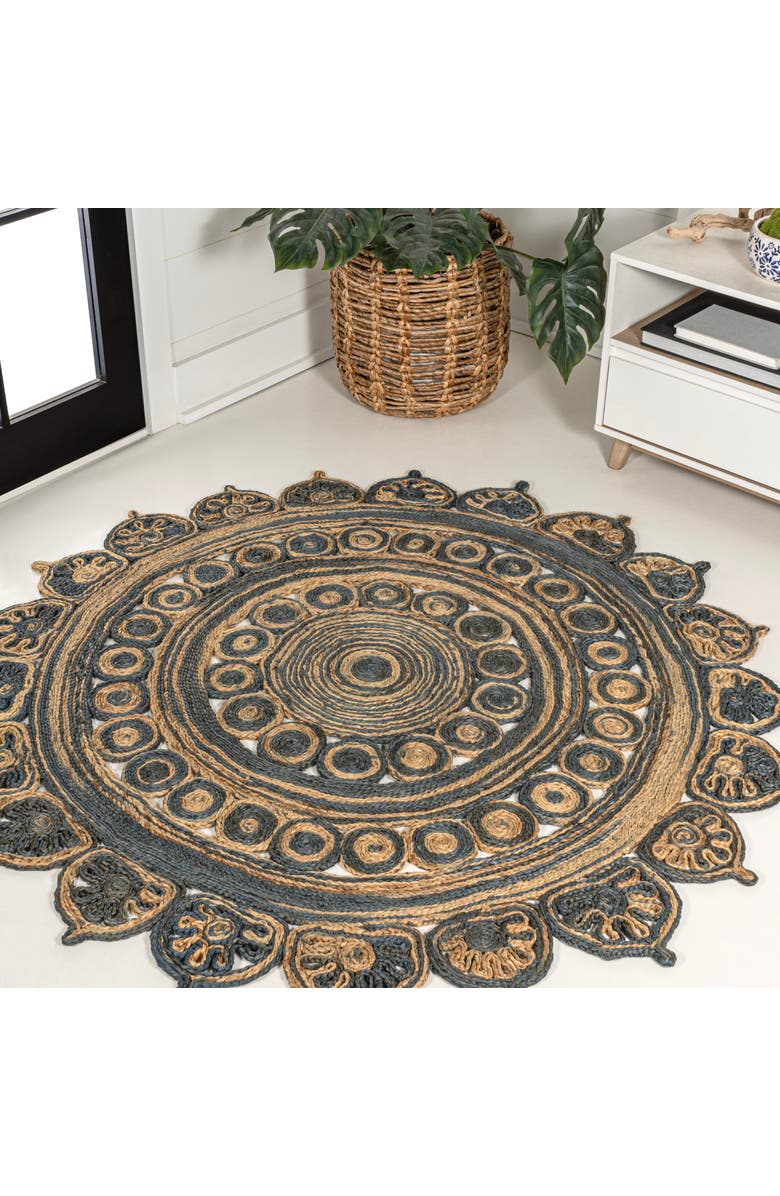 JONATHAN Y Flora Medallion Contemporary Bohemian Round Jute Round Area Rug, Alternate, color, Blue/Natural