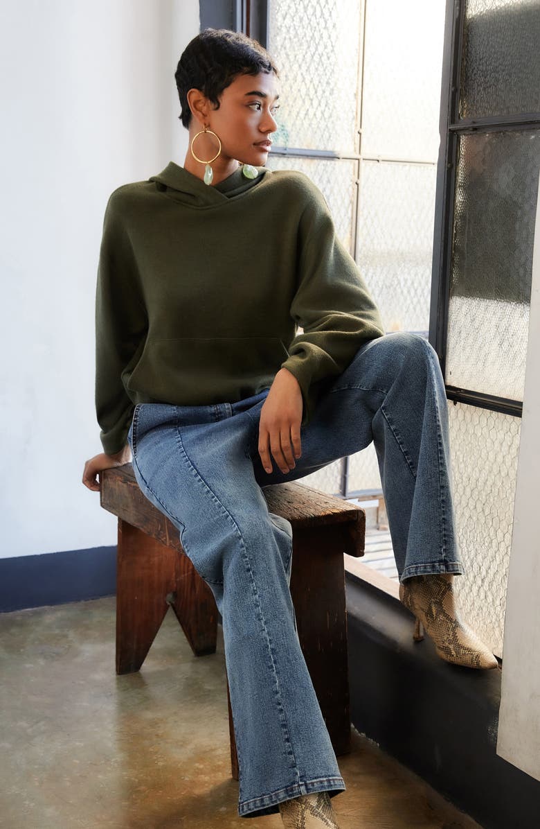 FIFTEEN TWENTY Makenna Ruched Sleeve Hoodie, Alternate, color, Olive