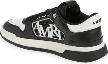Classic Low Top Sneaker