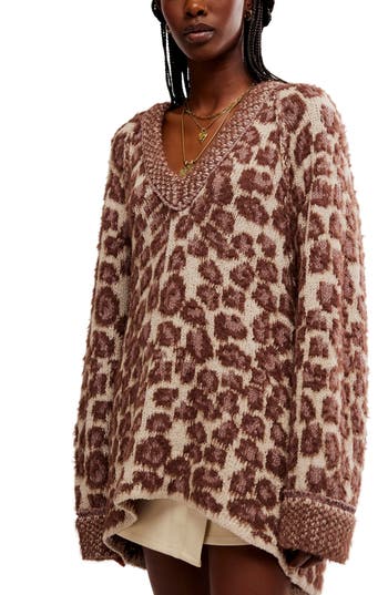 FREE PEOPLE FREE PEOPLE ANIMAL PATTERN TUNIC SWEATER 