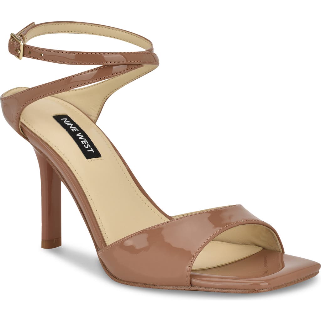 Nine West Devans Sandal In Medium Natural