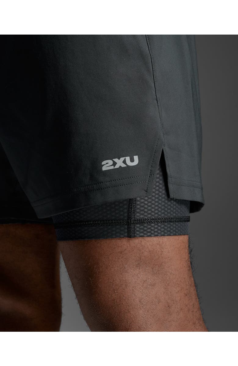 2XU Aero Mesh 2-in-1 5 Inch Short, Alternate, color, Black/Silver Reflective