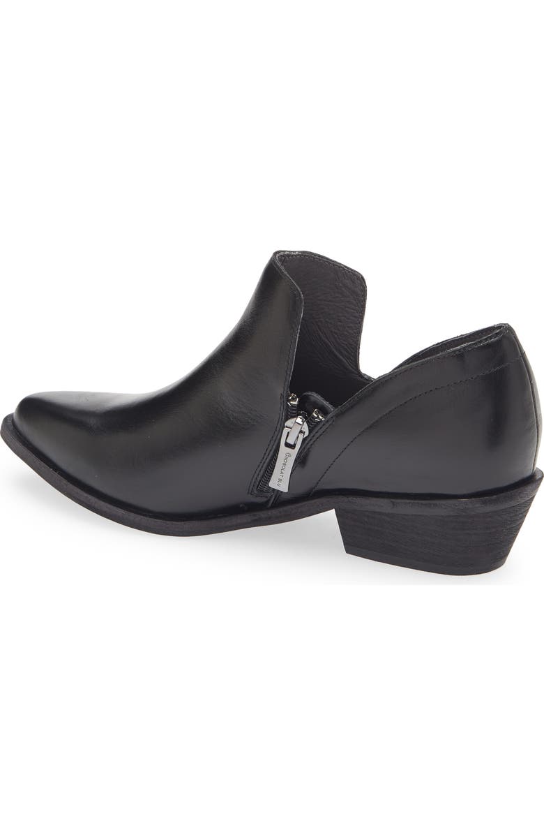 Chocolat Blu Cori Ankle Bootie, Alternate, color,