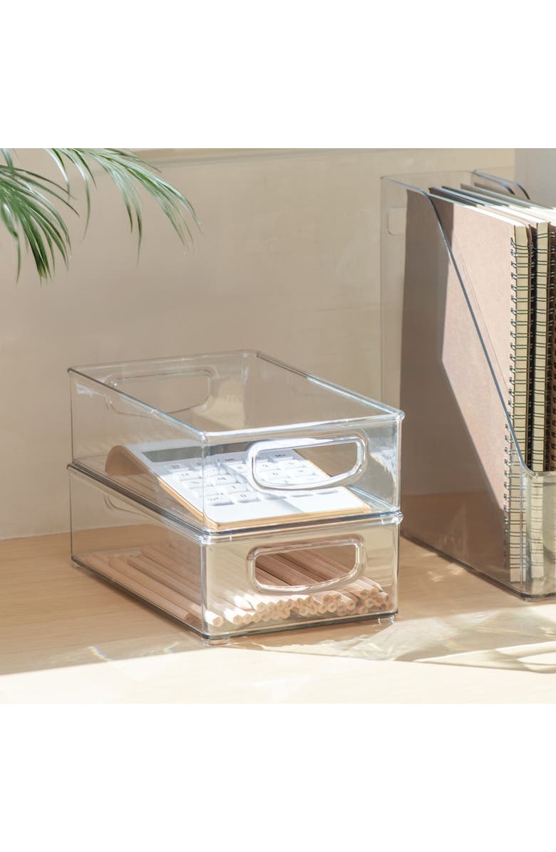 mDesign Small Plastic Kitchen Storage Container Bin with Handles - Organization in Pantry, Refrigerator or Freezer - Food Organizer for Fruit, Yogurt, Squeeze Pouches, Ligne Collection, 8 Pack, Clear, Alternate, color,