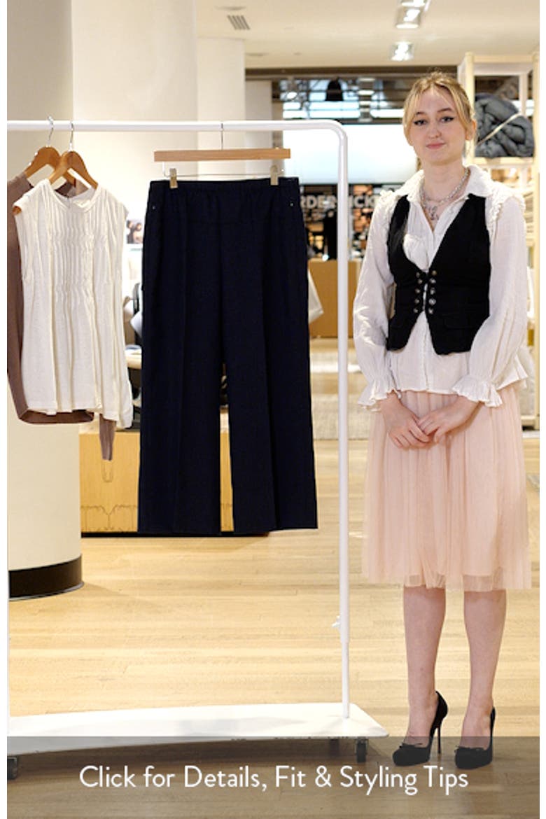 City Twill Crop Wide Leg Pants video