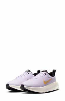 Nike Legend Essential 4 Walking Shoe